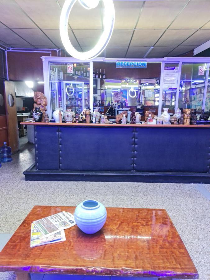 Hotel Kasa Kamelot Las Rosas ケツァルテナンゴ エクステリア 写真